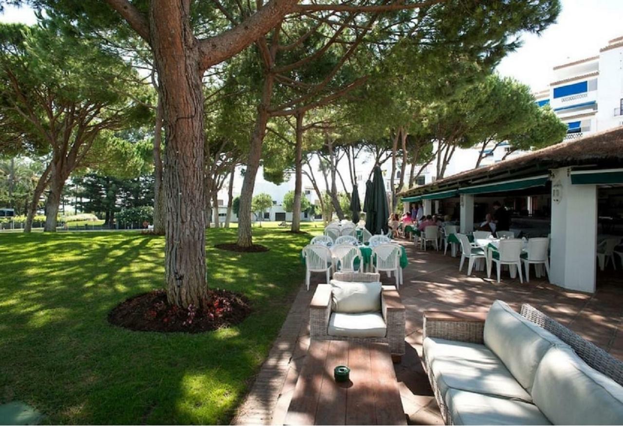 Beachfront Luxury Residence, Playas Del Duque, Puerto Banus, Марбелья Екстер'єр фото